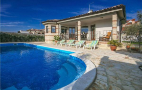 Villa Adry